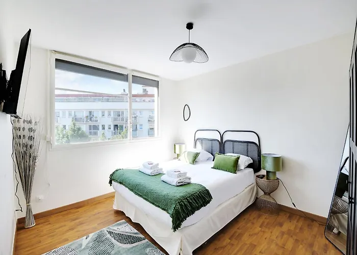 4 Or 6 Pers - Marcel Sambat St Cloud - Mobility Lease Булонь-Бийанкур